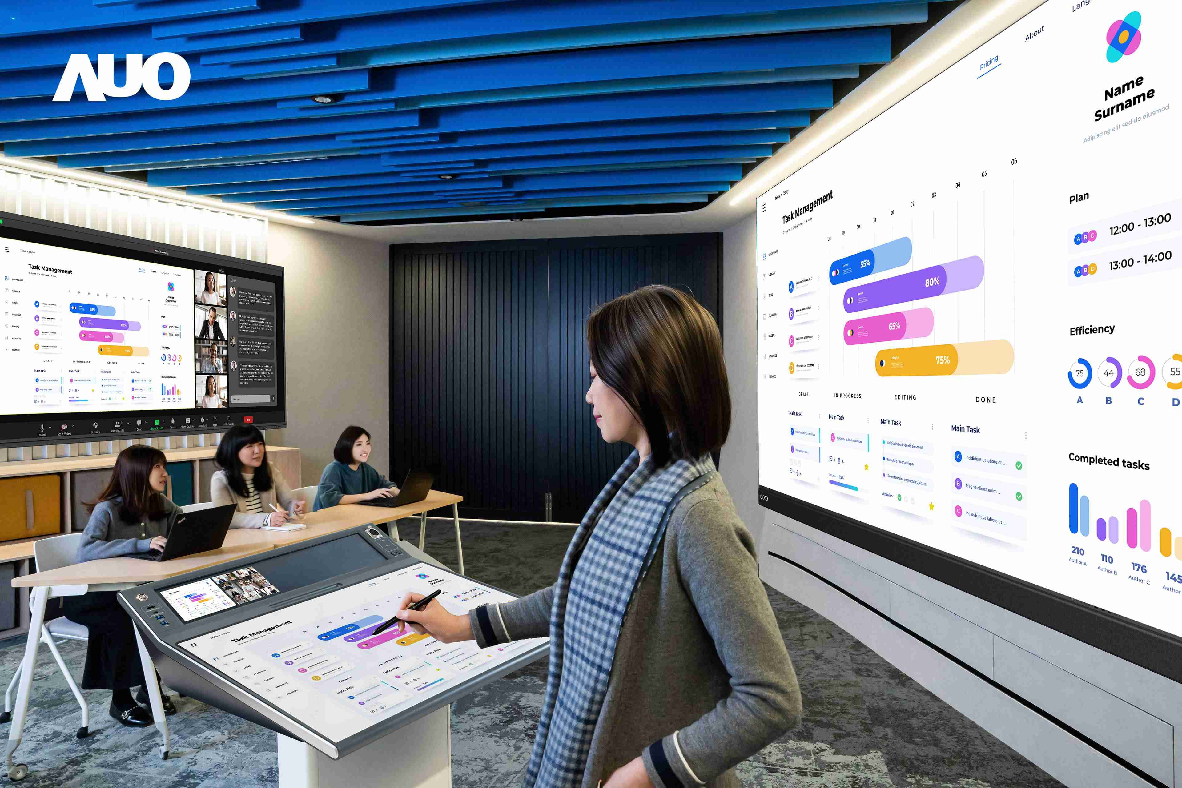 达擎携手Avocor与Rise Vision展示全方位商务领域应用，，，包含采用模块化设计的138吋一体式All-in-One LED显示器及具21:9超宽比例的92吋交互式电子白板（IFPD），，讲者可轻松分享内容，，有效提升会议协作效率。。